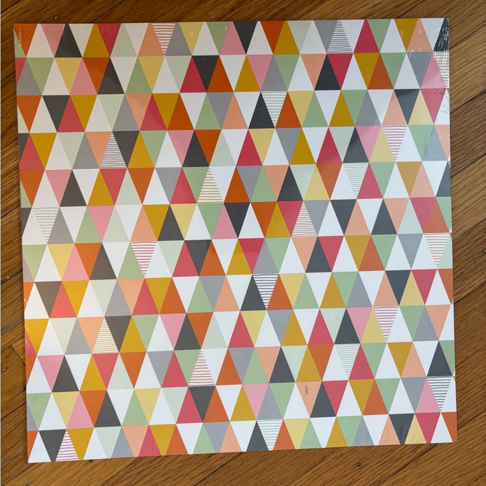 Stampin' Up! Multicolor Triangle Pattern Paper in Coral, Mint, Mustard, Gray